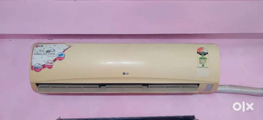 LG 1.5 ton AC for sale