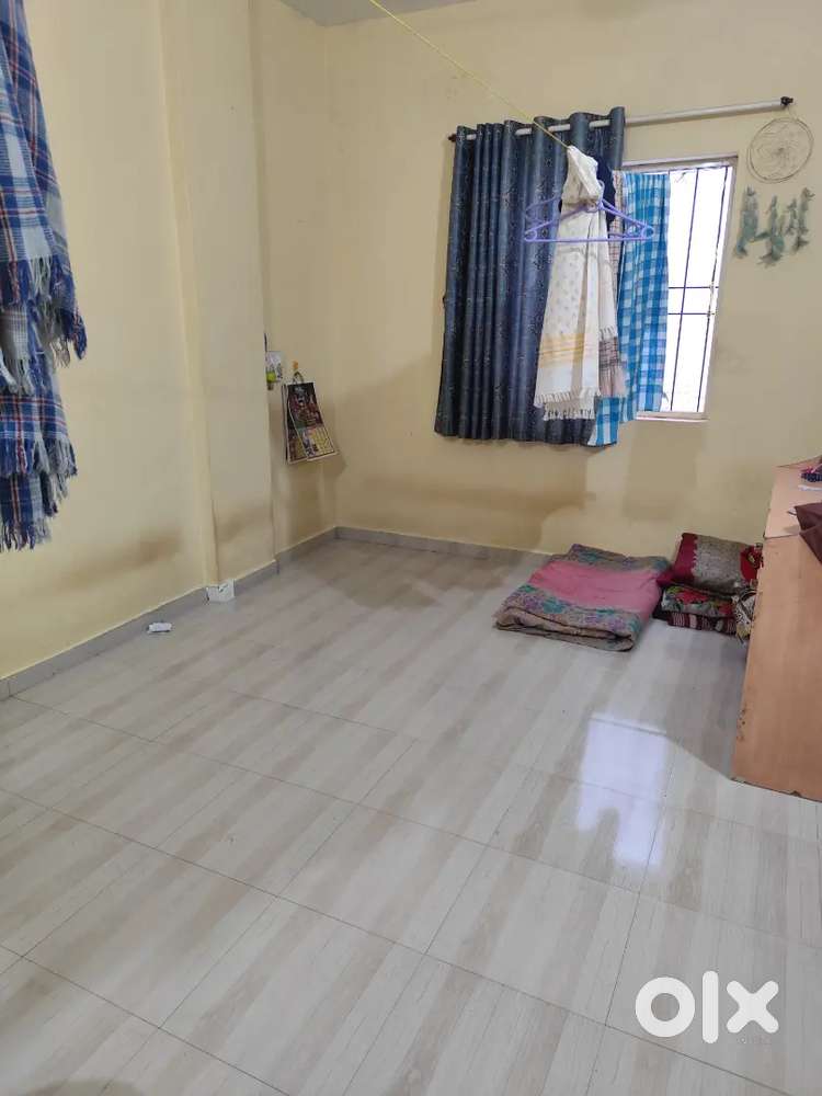 2 Female Roommate required for 1RK ( No Restrictions)