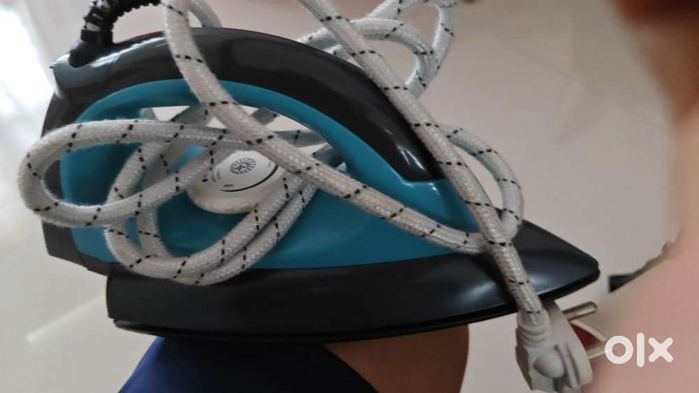 Iron box used but like new