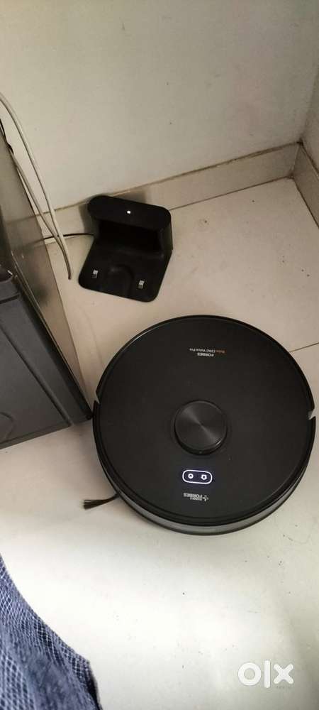Eureka forbes automatic robot cleaner