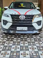 Toyota Fortuner 4X2 MT 2.8 Diesel, 2024, Diesel