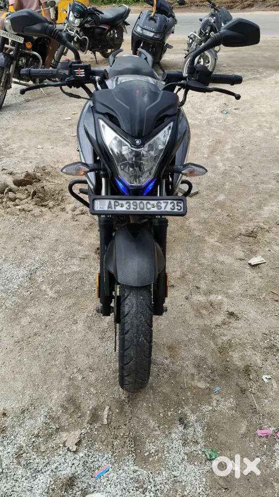 Single hand bike showroom condition.looking good