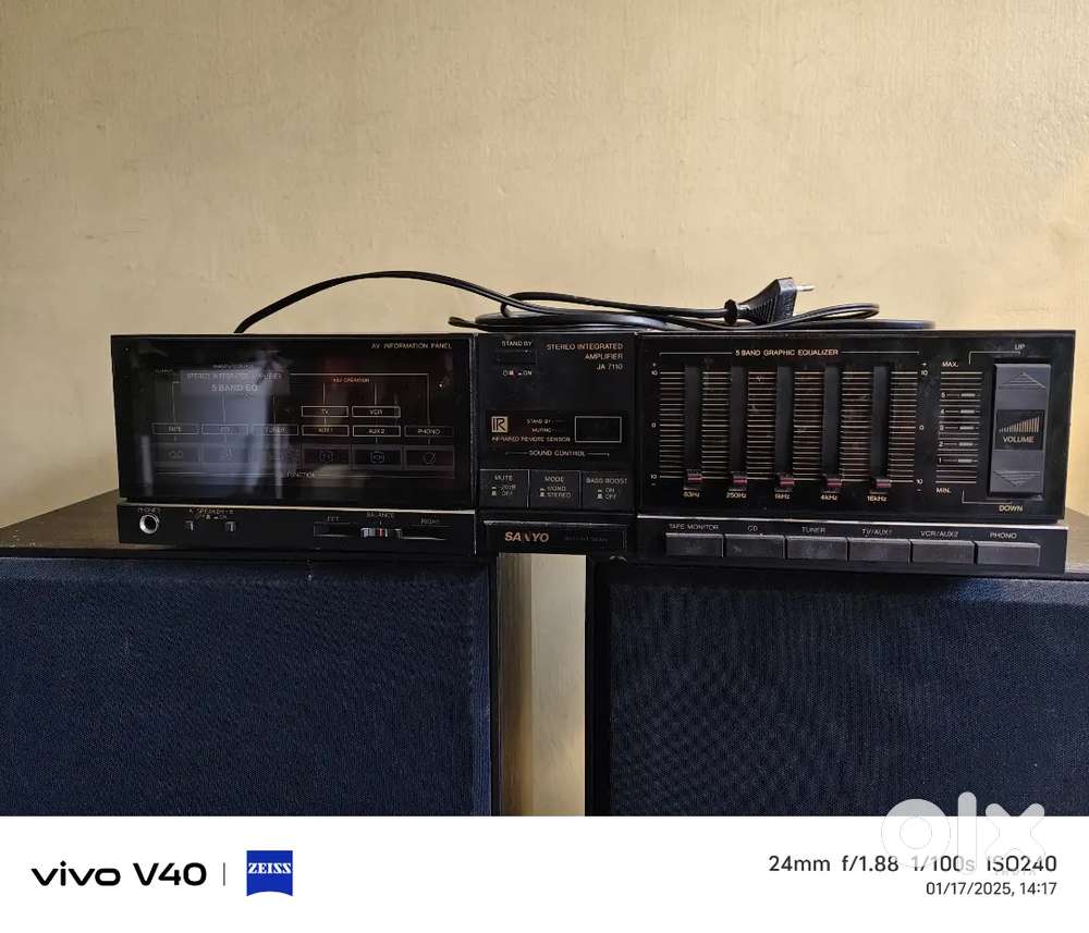 Sanyo stereo system