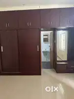 Decent female flatmate: Khajaguda