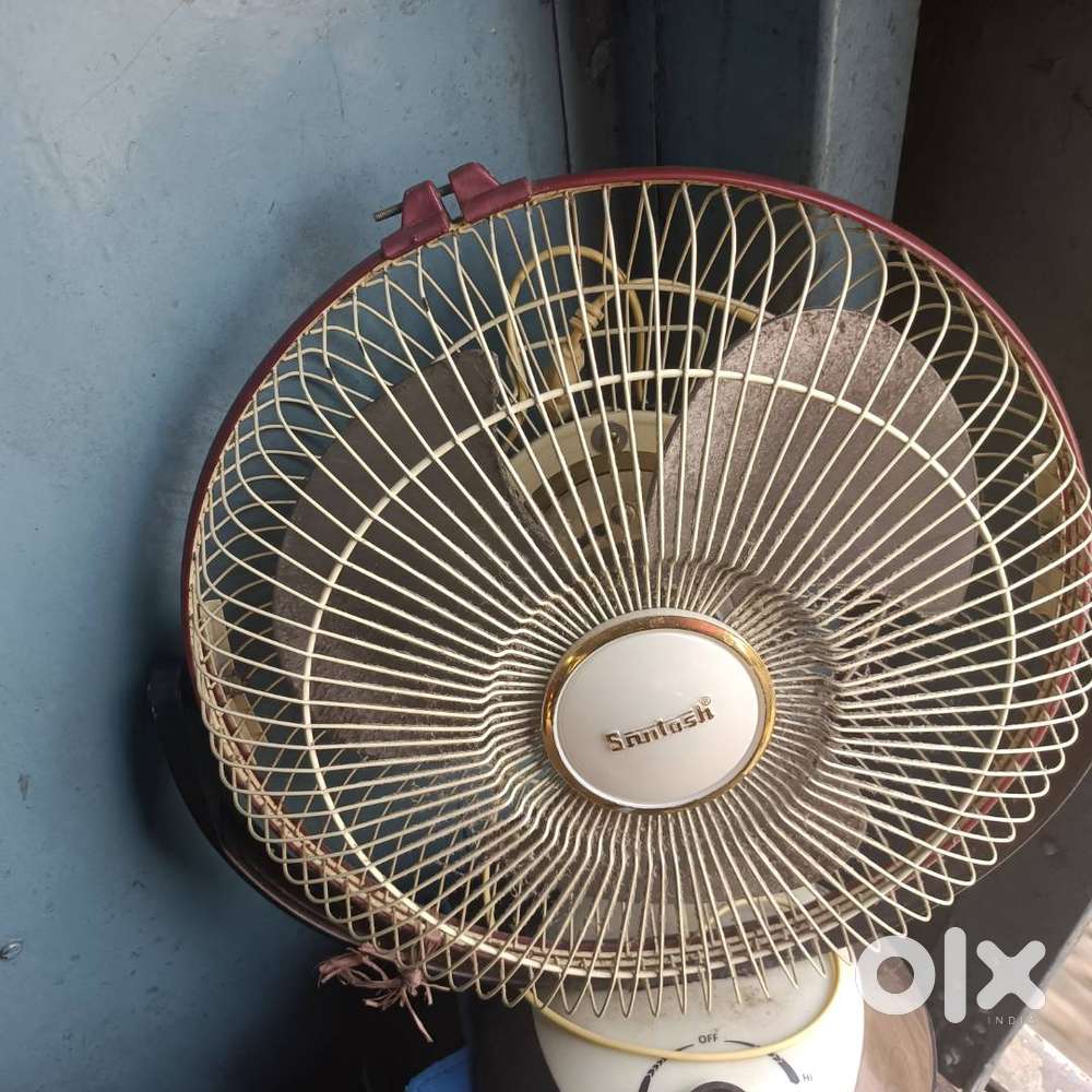 Santosh mini table Fan