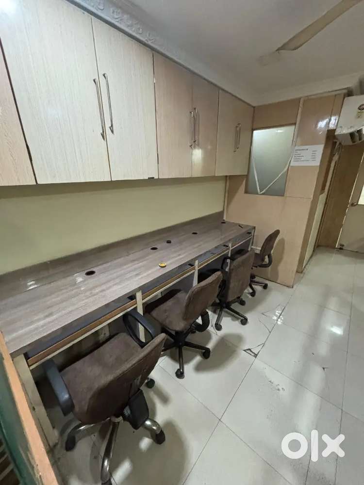 Fully furnished office space available in Palasia location