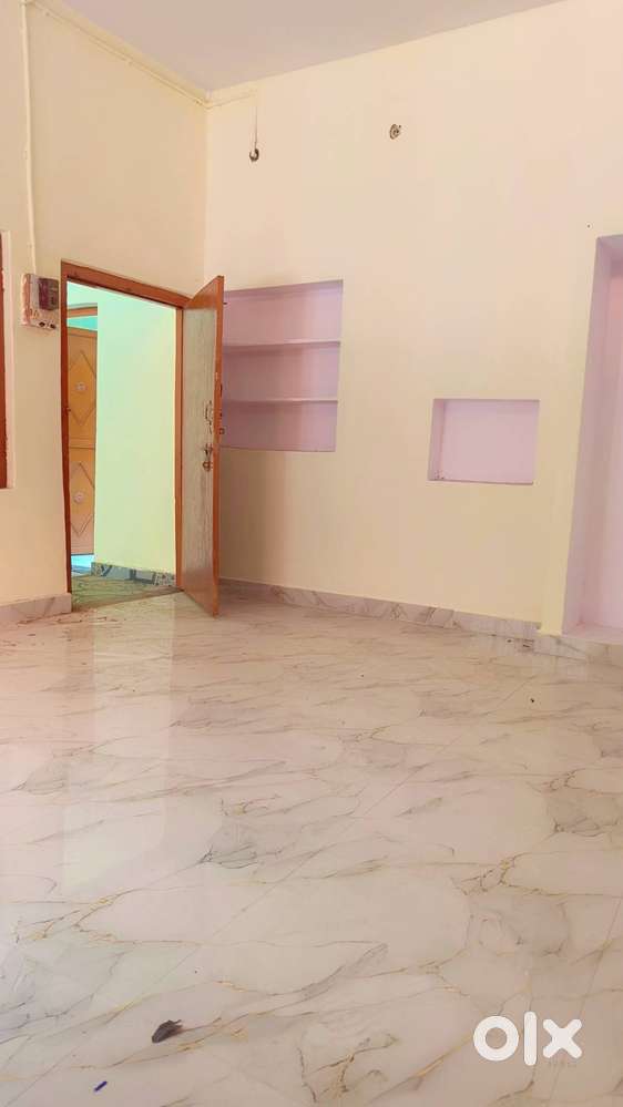 2BHK Family Rooms /boys /girls  Available for rent independent