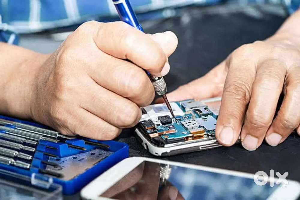 Iam mobile techician and mobileaccessories sales have full experience