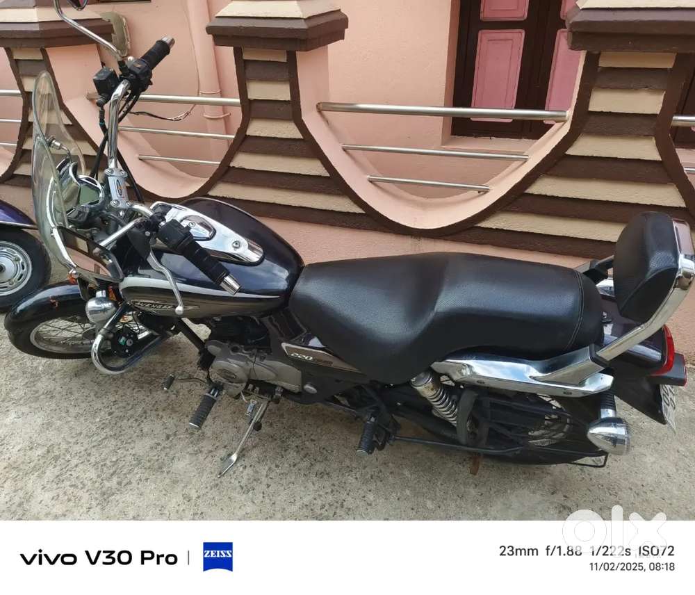 Sell for Bajaj avenger 220