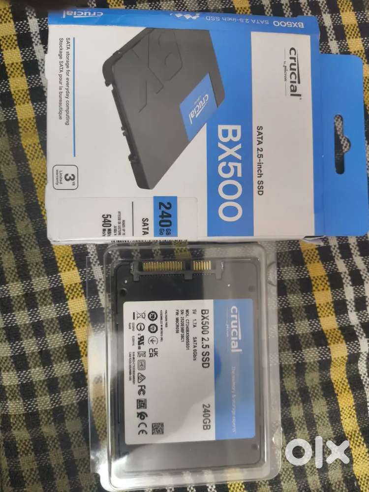 240 GB SSD
