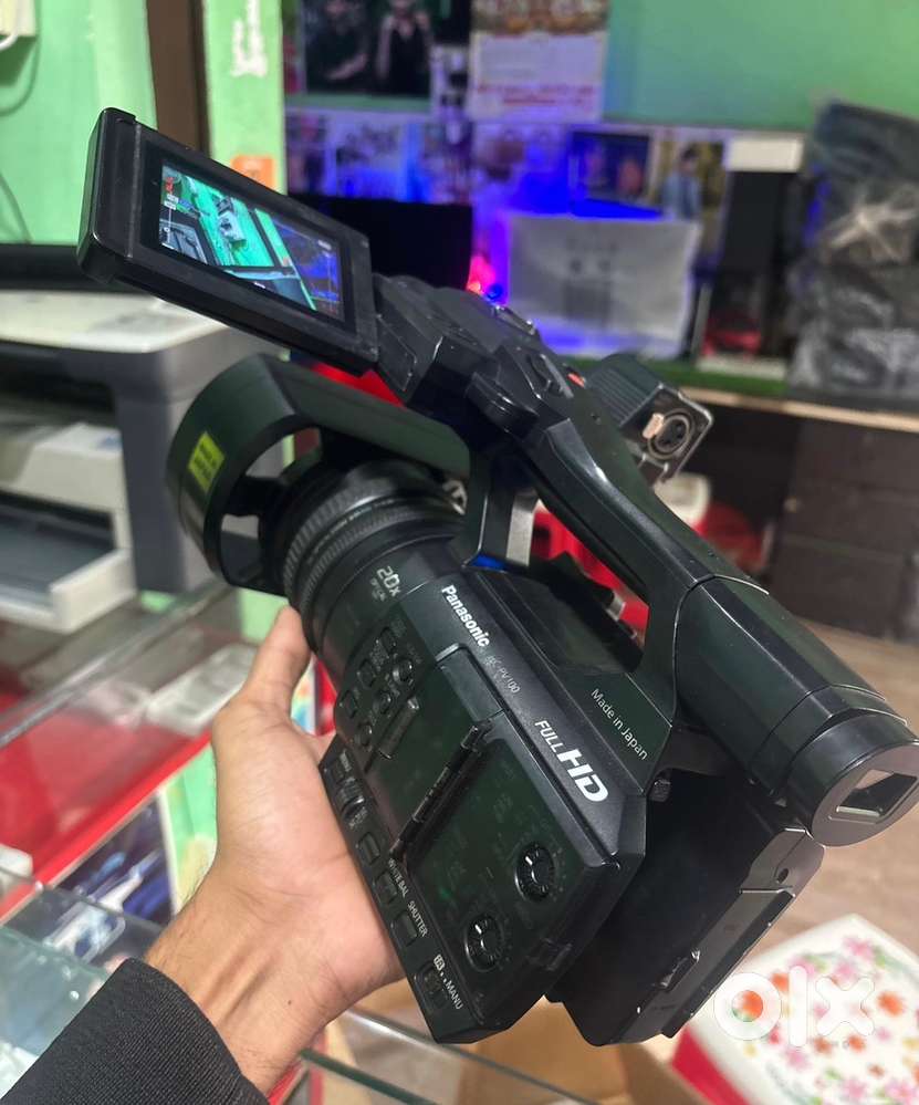 Panasonic pv100 camera
