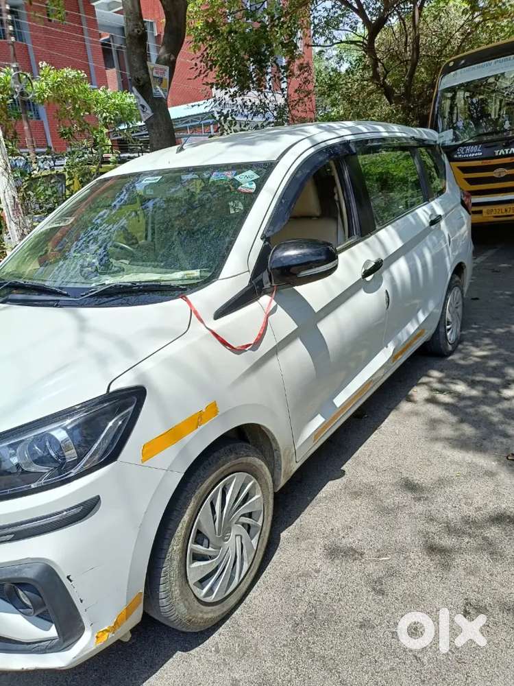 Maruti Suzuki Ertiga 2024 CNG & Hybrids 80000 Km Driven