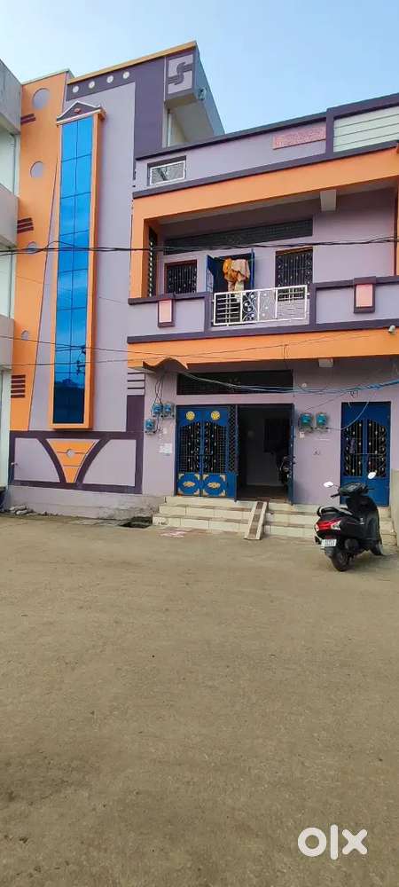 RESIDENTIAL BUILDING