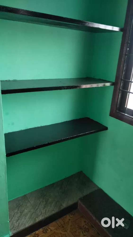 Flat tipe owner building