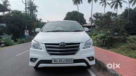 Toyota Innova 2.5 G (Diesel) 8 Seater BS IV, 2013, Diesel