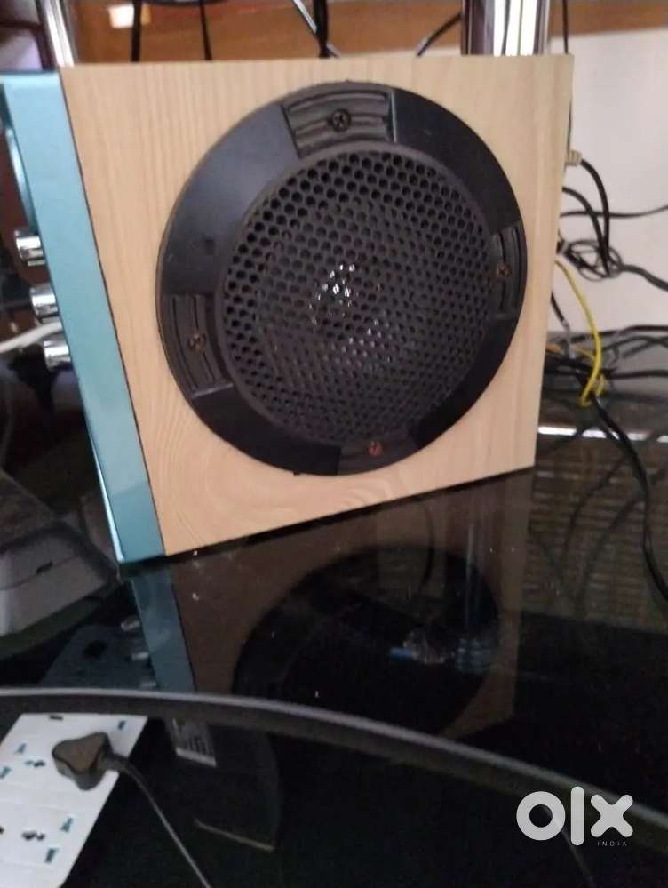 Washing machine stand Cd player
