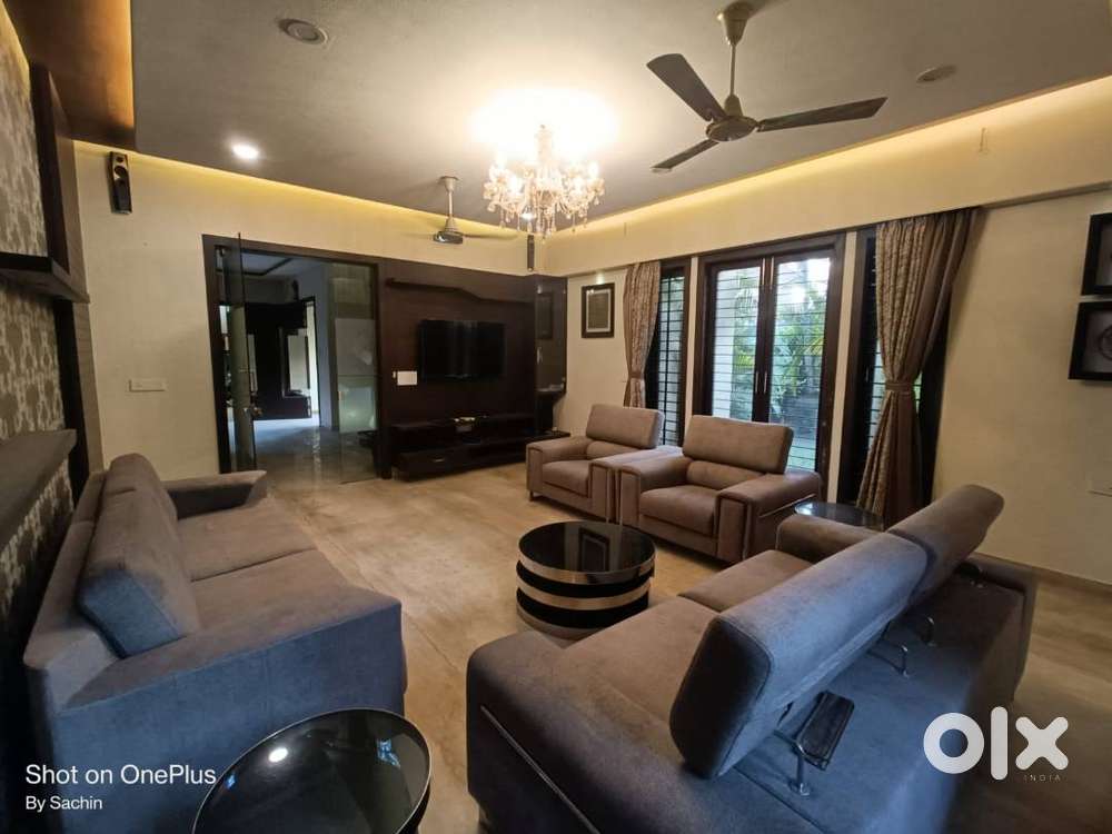 4 BHK furnished Villa available for sale at New Alkapuri