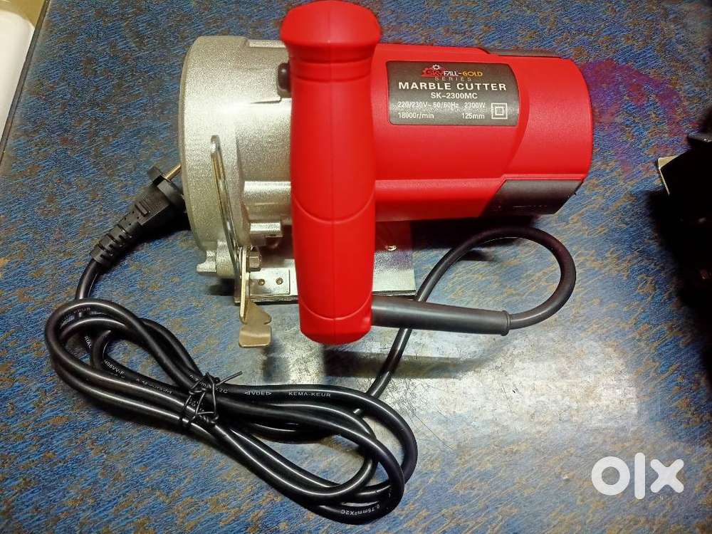 Marble cutting machine