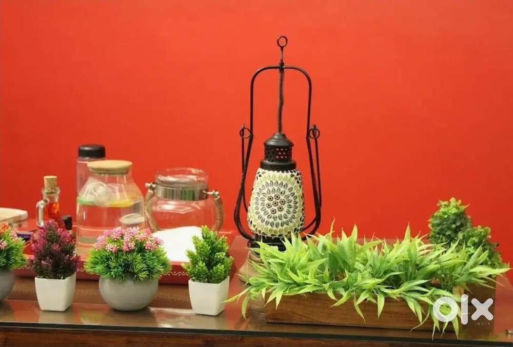 Front desk receptionist