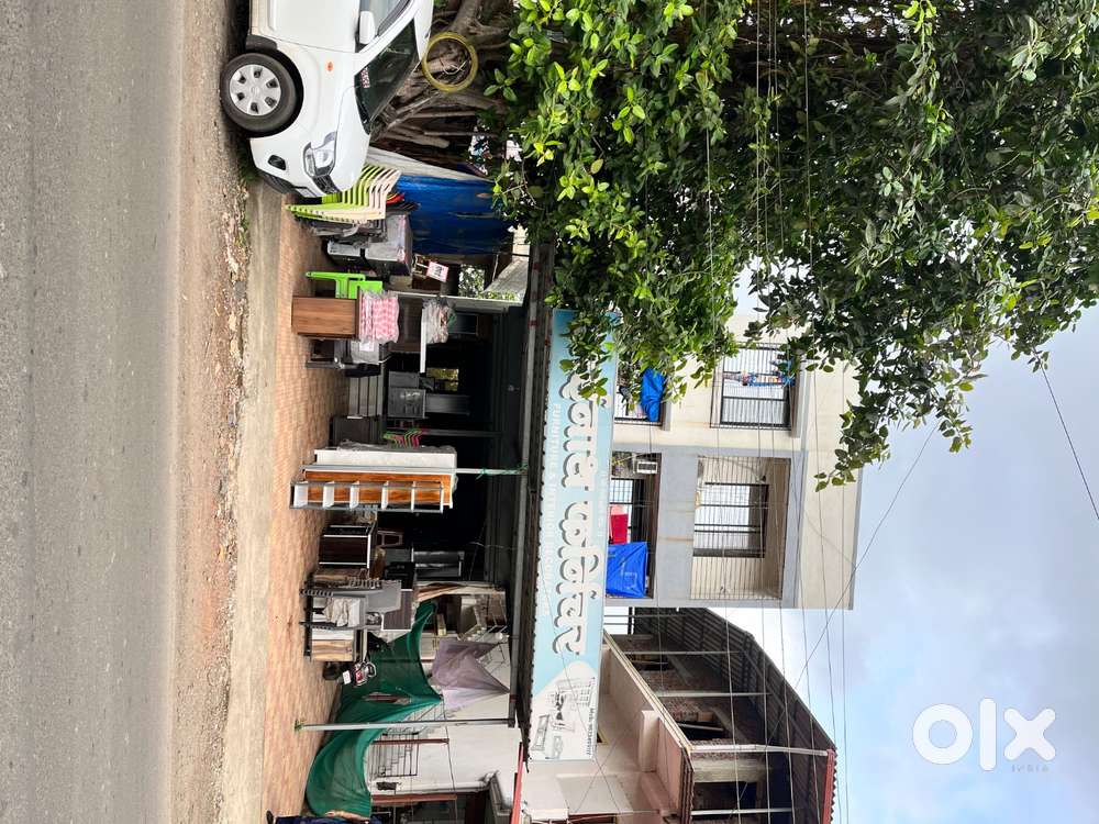 SHOP/SHOWROOM/GODOWN ON RENT
