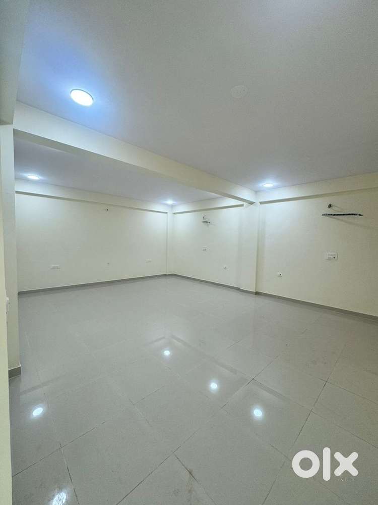 550 sqft office space near mansarovar chaupati