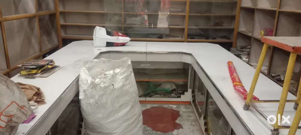 U shape Table