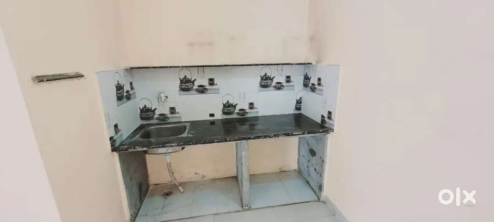 1Rk Room Kitchen For Rent Near Bombay Hospital
