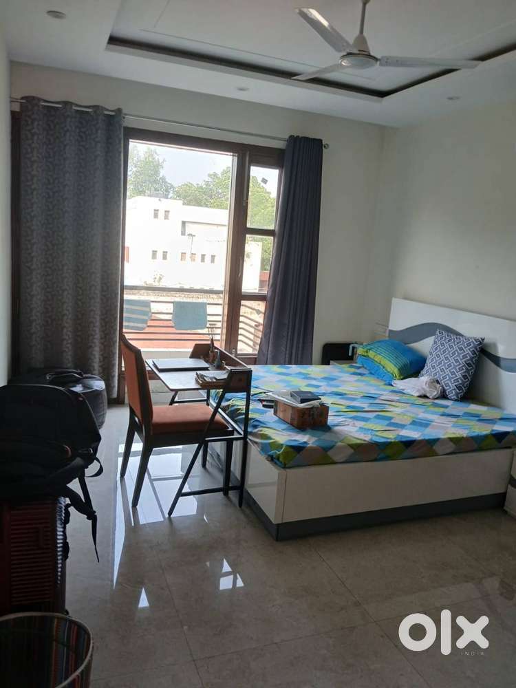 Sec,34 2bhk/2bath 2nd floor  45,000