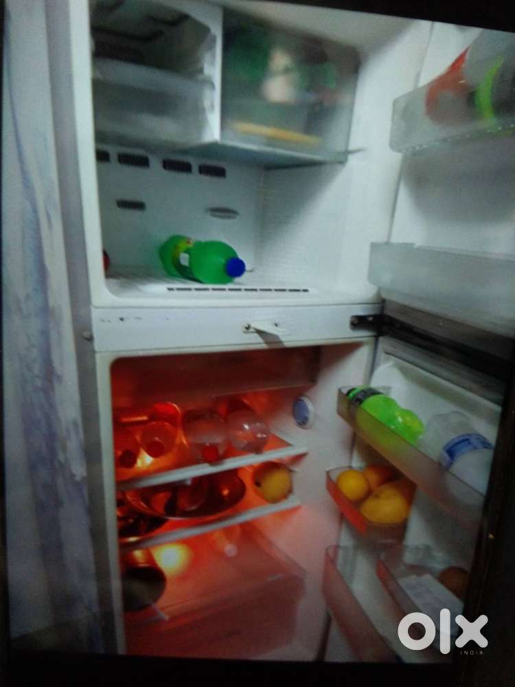 Double door Fridge 230L