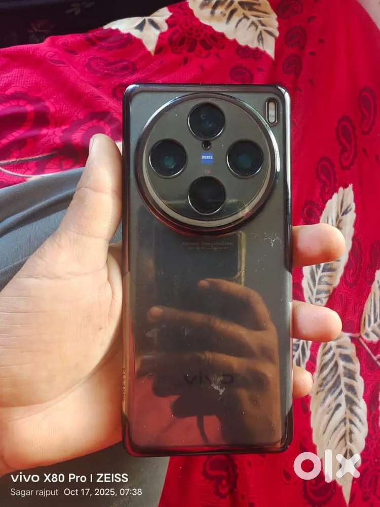 Vivo x100 pro with bill box charger exchange available