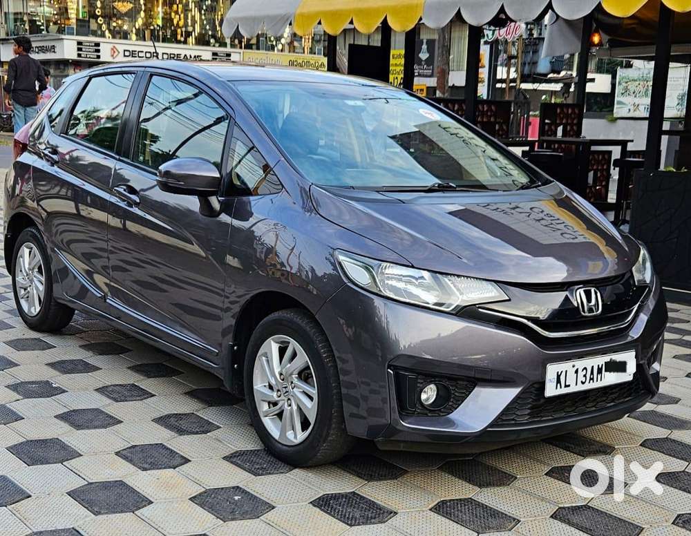 Honda Jazz V Automatic, 2018, Petrol