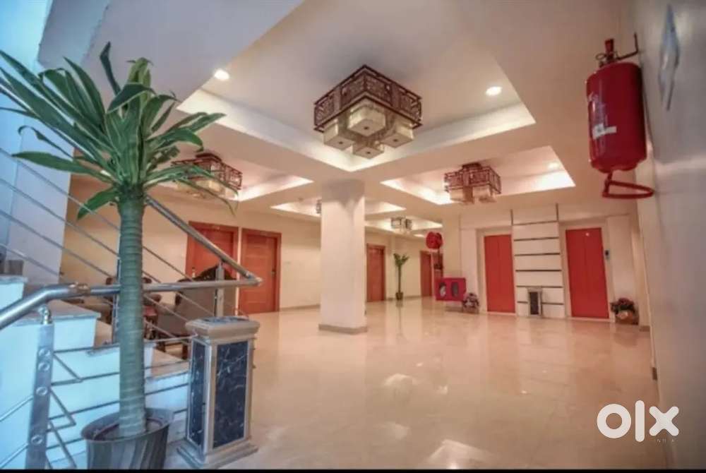 Luxry Hotel is Available For Rent in Gomti Nagar