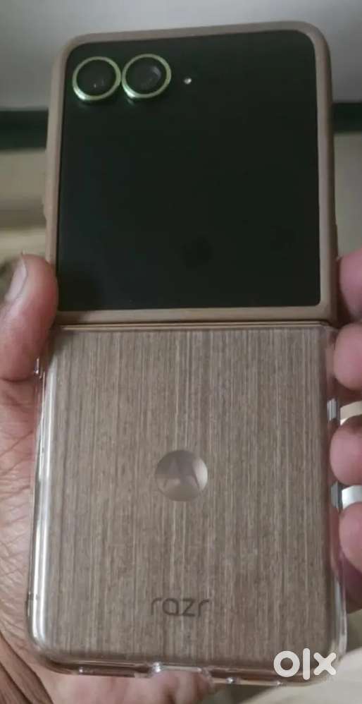 Moto Razr 60Ultra AI