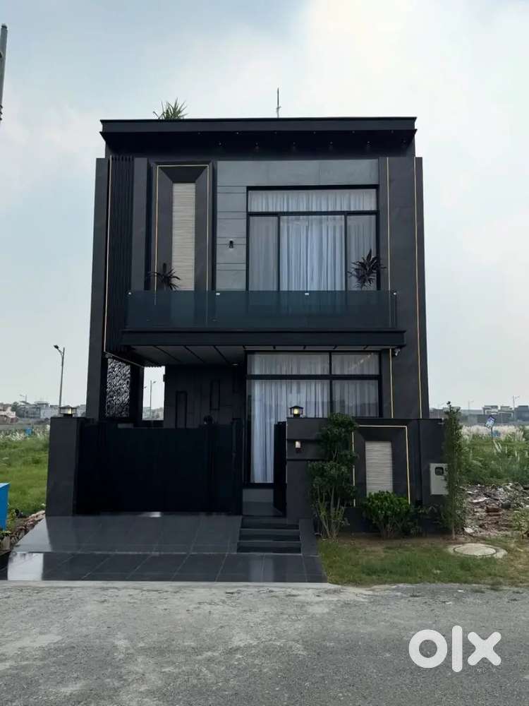 प्लॉट खरीदने के लिए हमसे संपर्क करें, अच्छी लोकेशन पर और कम बजट में।