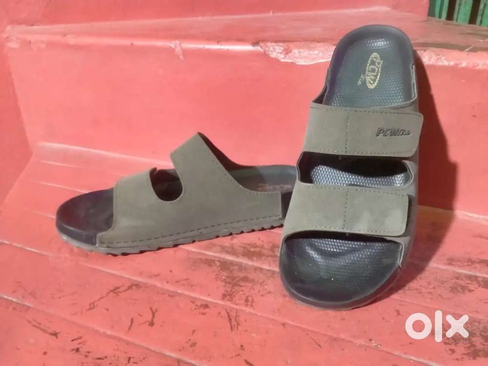 Slipper green