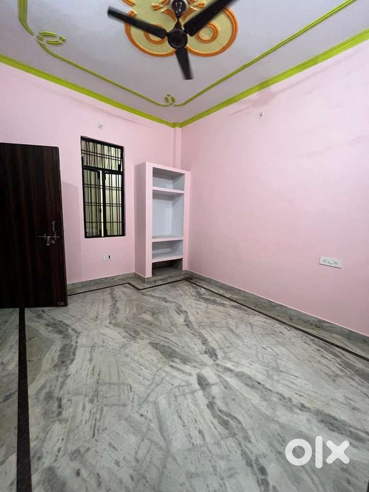 2 bhk set is available …Balcony and terrace is also there