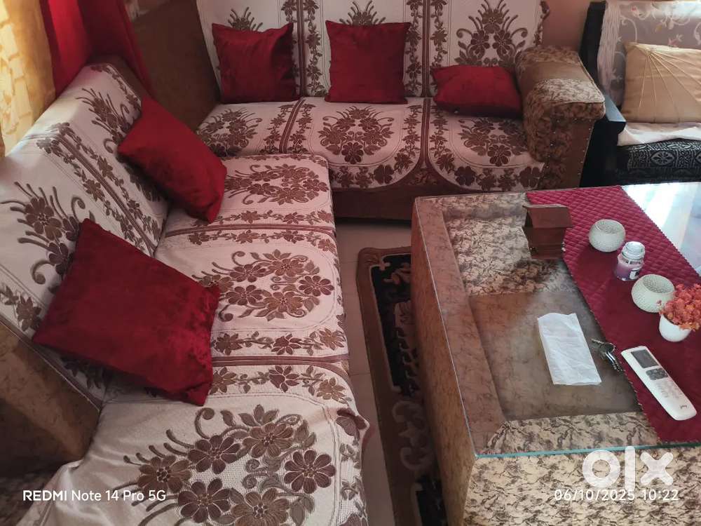 New sofa set with table