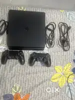 PS4 slim 1TB