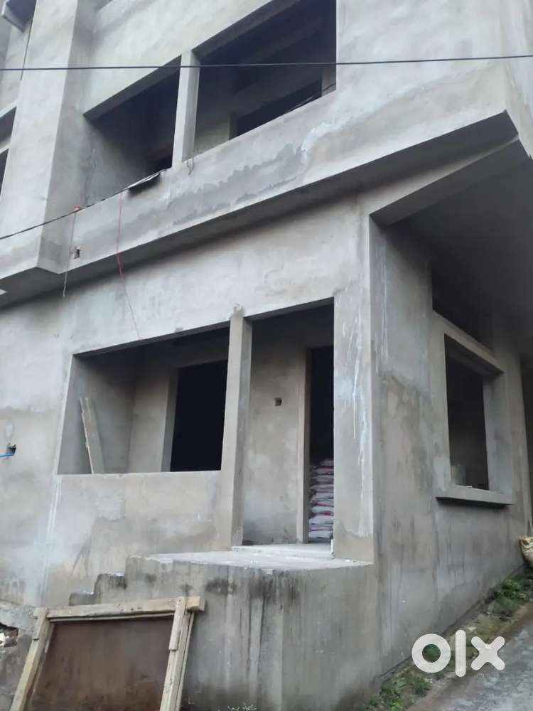 3bhk flat ready to move