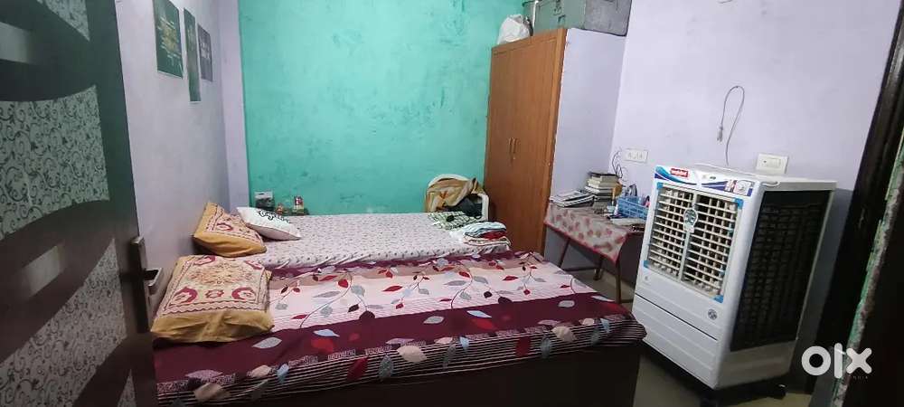 Pg for Girls with food