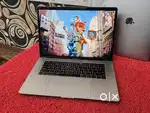Apple Macbook Pro i7/16/1TB/5.5gb Graphic 15inch Retina Touchbar