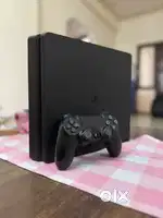 PS4 SLIM 1TB + 1 Controller