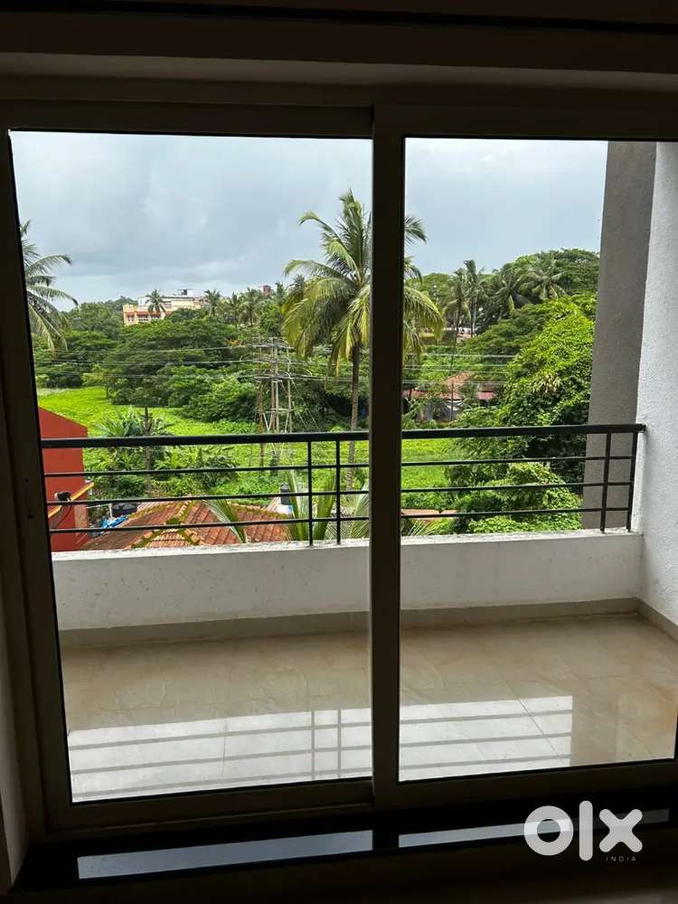 3BHK FF flat Mapusa nr Court- Swimming Pool