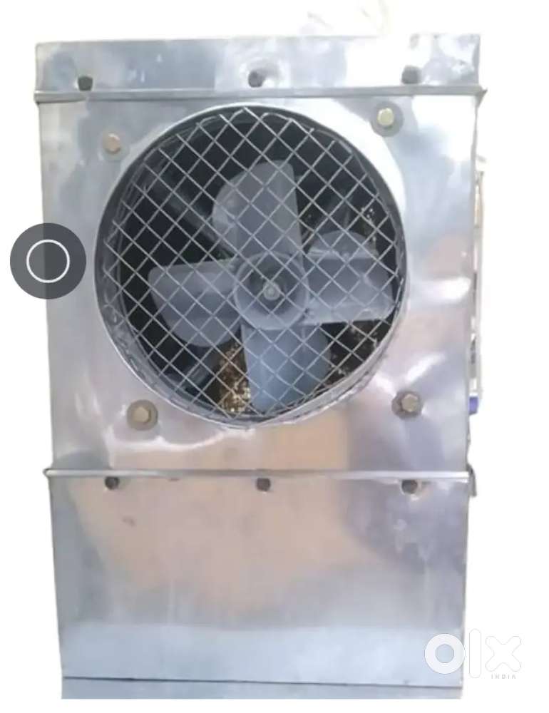 Iron body cooler big size in good condition
