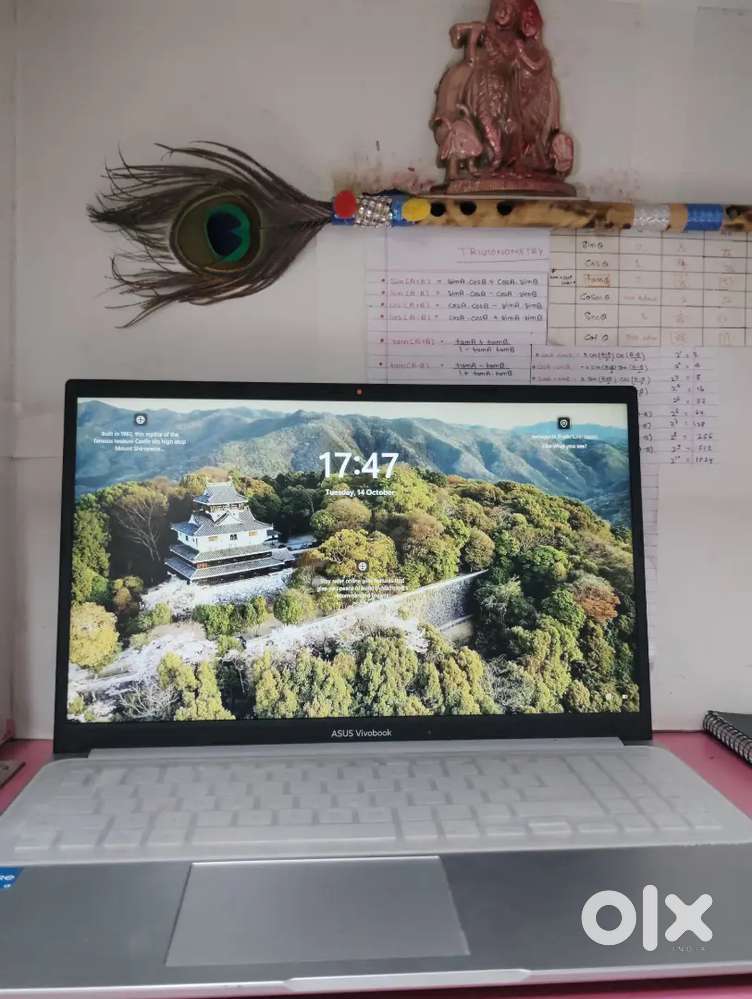 Asus laptop VIVOBOOK 15 i3 13the generation