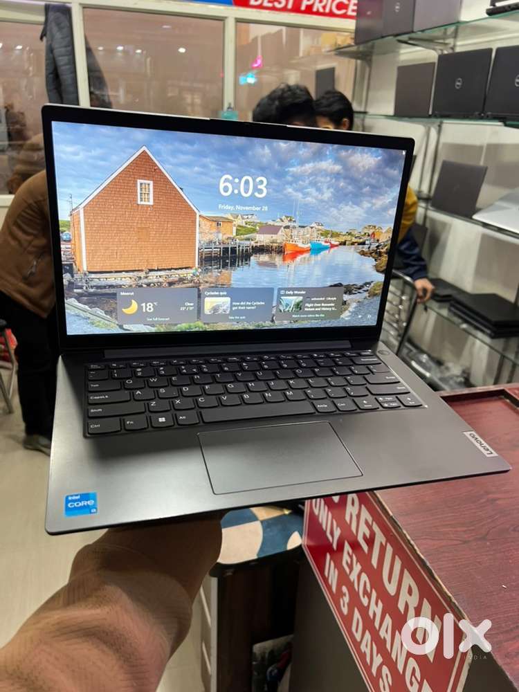 Lenovo i3 , 12th Gen Laptop 16/512