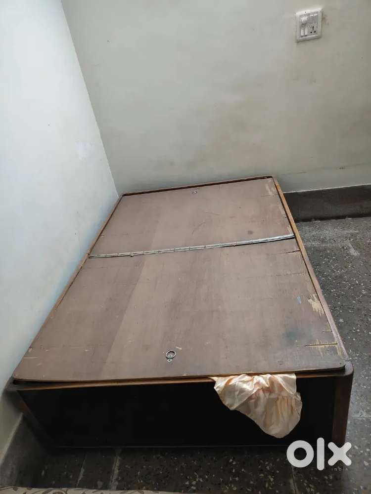 All furniture items sale