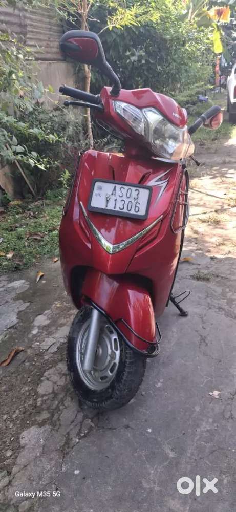 It is in very good condition with all papers ok