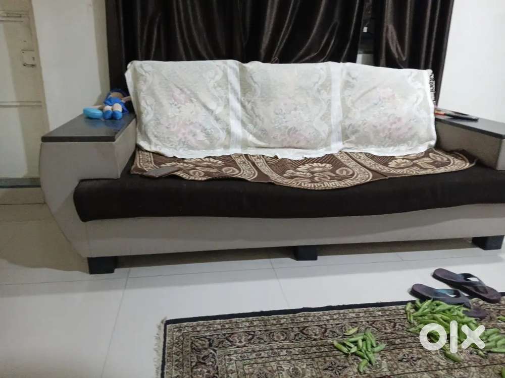 सोफा सेट 3+2+1