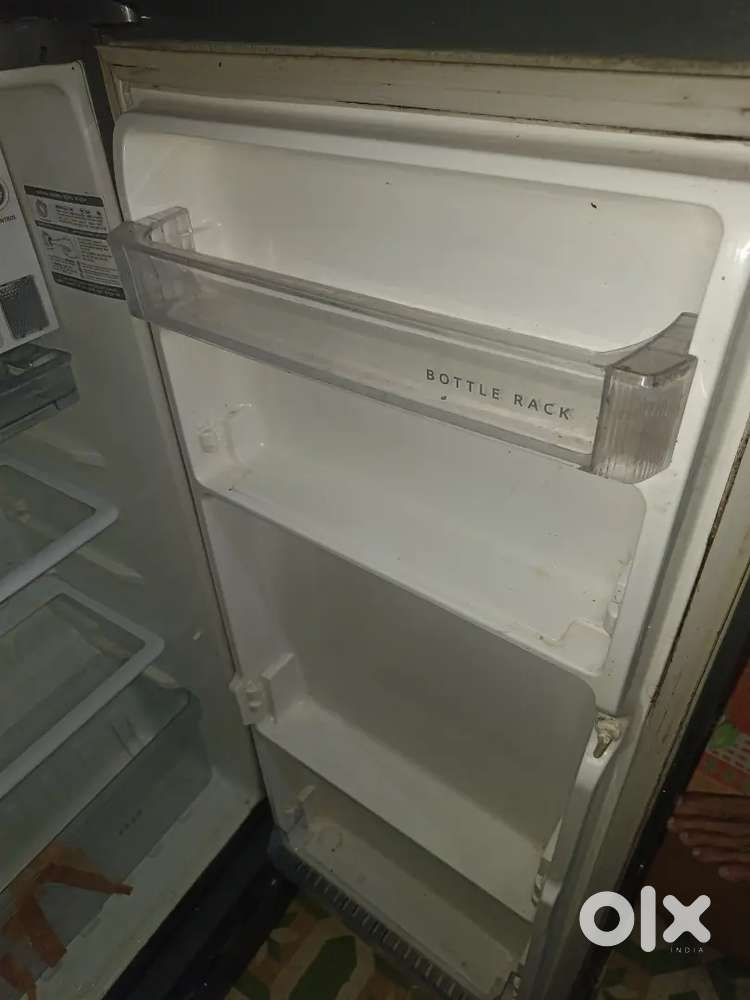 Whirlpool fridge 190 litre 5 star